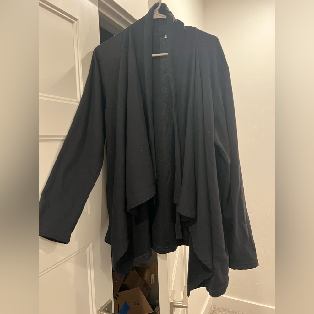 Old Navy Black Cape Jacket Elegant Style